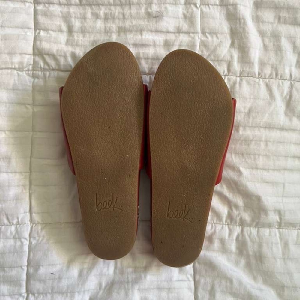 beek Red Slide Sandals - Picture 4 of 9